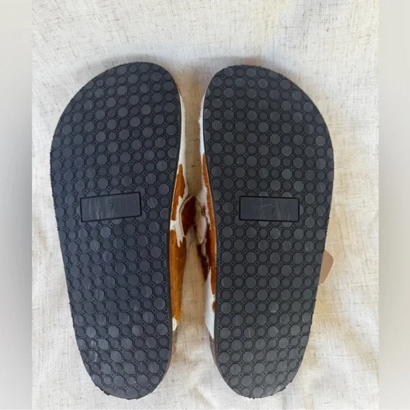 Brother Vellies The Greg Cow Print Brown and White Mules - Picture 8 of 8